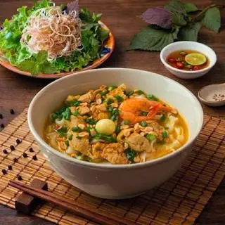 Hình ảnh MÌ QUẢNG TRỨNG + THỊT + TÔM