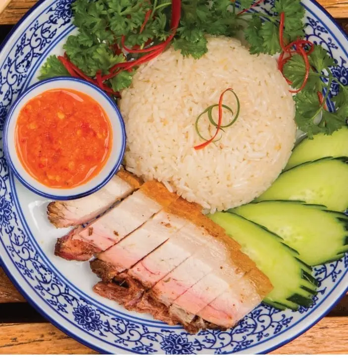 Hình ảnh com heo quay