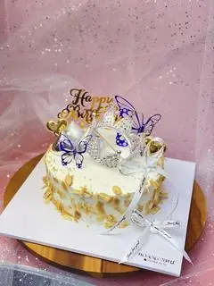 Hình ảnh Bánh kem bắp 12 cm