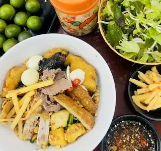 Hình ảnh Bún cá trộn đặc biệt