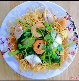 Hình ảnh Mì giòn xào hải sản
