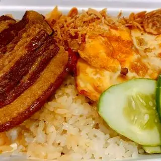 Hình ảnh Xôi Nóng Thịt Kho Trứng Kho
