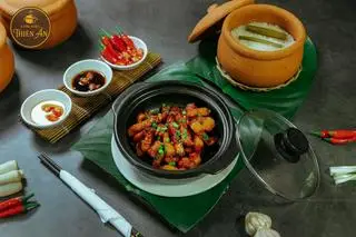 Hình ảnh Cơm thịt kho tiêu