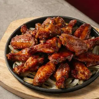 Hình ảnh Cánh gà nướng Barbecued
