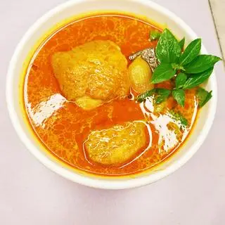 Hình ảnh  má đùi gà( chưa bao gồm bún hay bánh mì, mì gói) 
