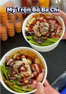 Hình ảnh Mỳ trộn bò rau củ