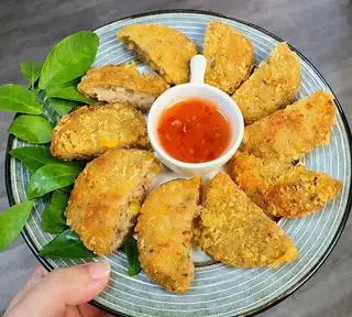 Hình ảnh Bánh Gà (3 cái)
