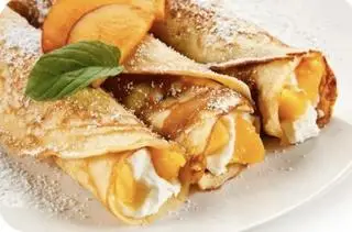 Hình ảnh Crepe Mứt Đào Mật Ong 