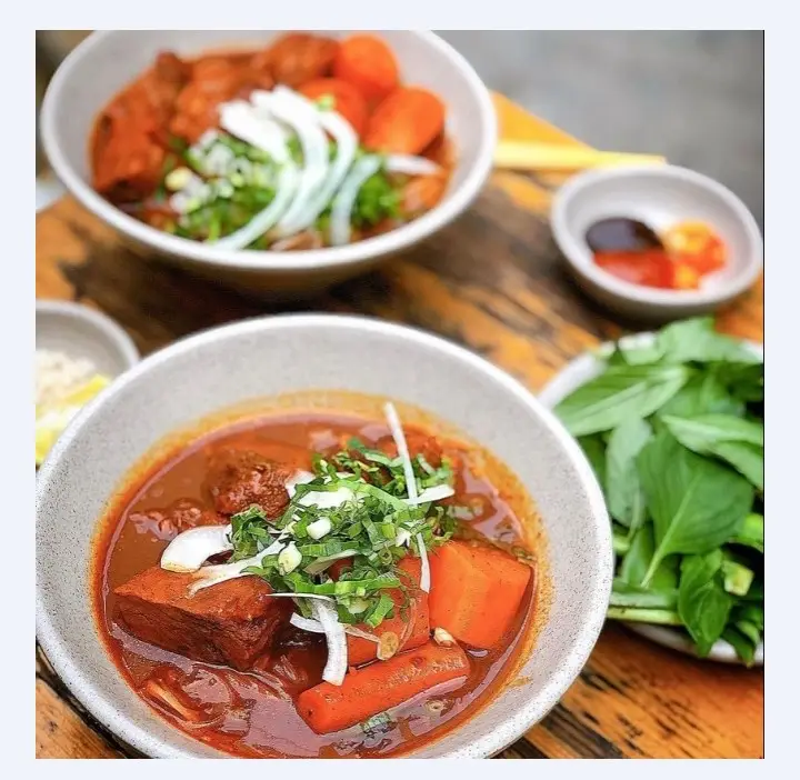 Hình ảnh Bò kho mì gói 