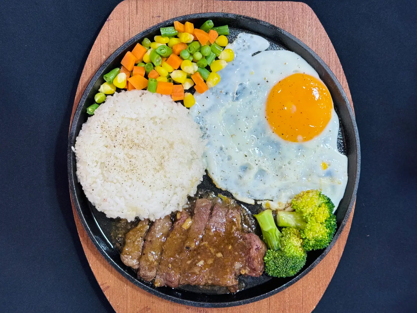 Hình ảnh Cơm Bò Steak