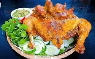 Hình ảnh Gà nướng sa tế - 1 con