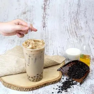Hình ảnh Trà sữa truyền thống đậm trà