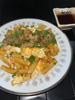 Hình ảnh Nui chiên tóp mỡ - 2 trứng