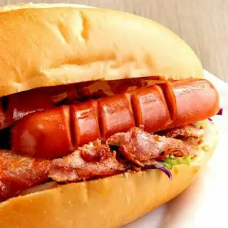 Hình ảnh Bánh Mỳ Xúc Xích Thịt Nướng
