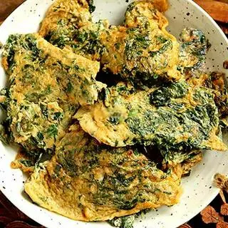 Hình ảnh Trứng gà rán ngải cứu