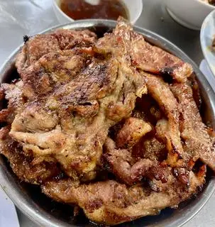 Hình ảnh Cơm tấm sườn nướng