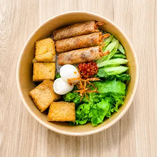Hình ảnh Bún nước tương chả ram tôm