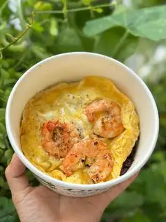 Hình ảnh Cơm gạo lứt tôm xào trứng