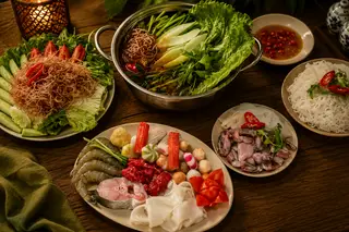 Hình ảnh Combo Lẩu Thái Hải Sản Thêm Ếch Và Măng Chua