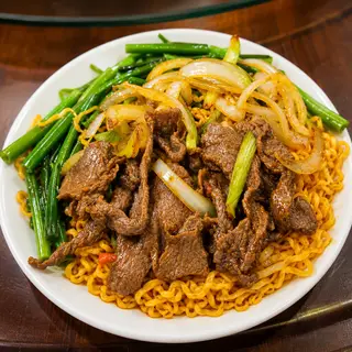 Hình ảnh mì xào bò mỹ.Mỹ tho.nhưng bán ở HCM ạ 