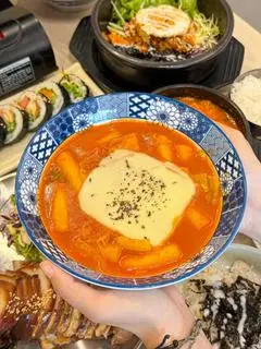 Hình ảnh Tokbokki rose