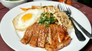 Hình ảnh Cơm sườn bì trứng