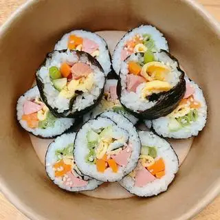 Hình ảnh Kimbap Truyền Thống