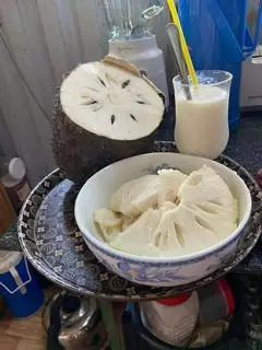 Hình ảnh Sinh tố mãng cầu 
