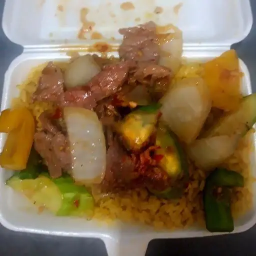 Hình ảnh Cơm chiên bò sa tế