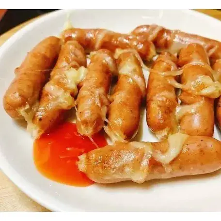Hình ảnh Xúc xích phomai 1 cây