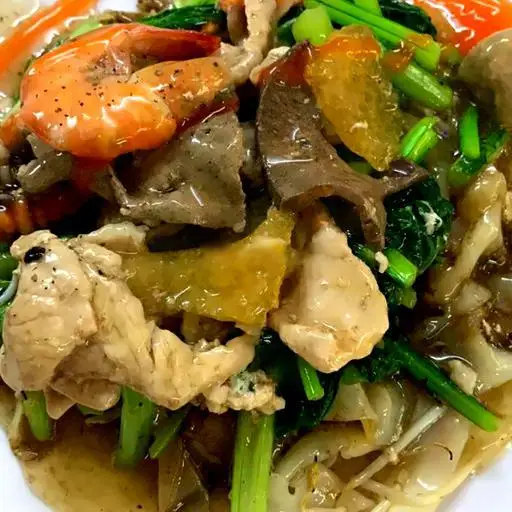 Hình ảnh Hủ tíu xào thập cẩm