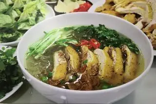 Hình ảnh Miến đùi gà