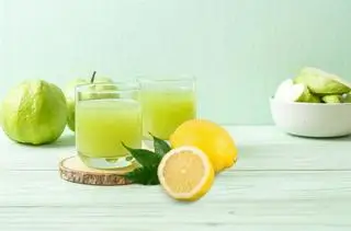 Hình ảnh Nước Ép Ổi + Cam