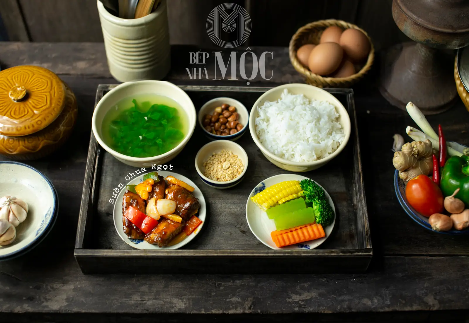 Hình ảnh Cơm sườn chua ngọt + rau + canh