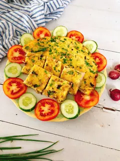 Hình ảnh Cơm trứng chiên thịt bằm + canh rau củ thịt