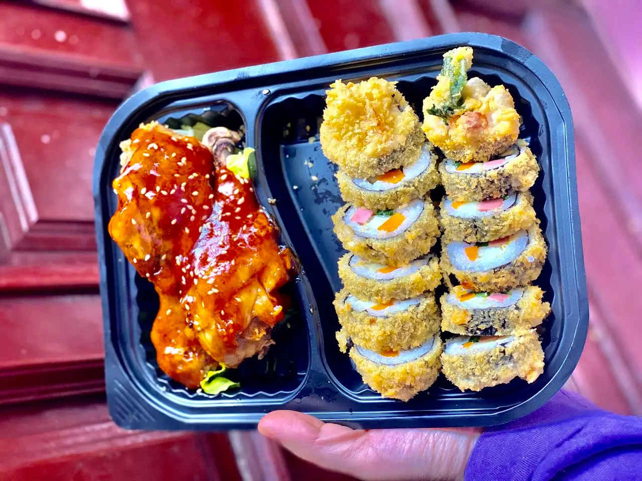 Hình ảnh Combo Kimbap chiên/2đùi sốt cay HQ