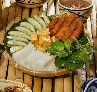 Hình ảnh Bún Đậu - Nem Chua Rán