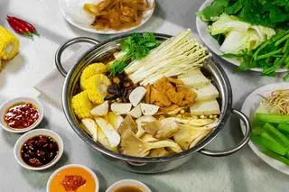 Hình ảnh Lẩu nấm 2người 