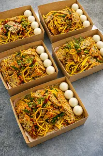 Hình ảnh Bánh Đa Trộn Giòn Rụm