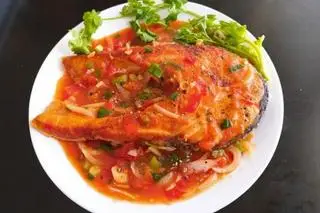 Hình ảnh Cá cam sốt cà chua