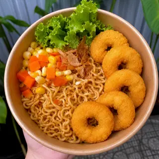 Hình ảnh Mì trộn indomie gà vòng