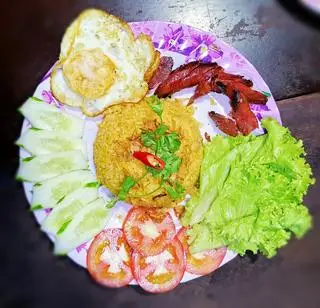 Hình ảnh Cơm lạp xưởng Chứng Chiên