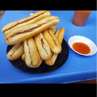 Hình ảnh Bánh mì que cay hải phòng 