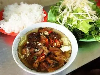 Hình ảnh Bún chả lẫn