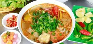 Hình ảnh Bún Riêu Cua - Chả Ốc