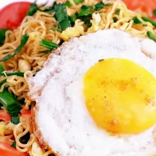 Hình ảnh Mì Xào Trứng