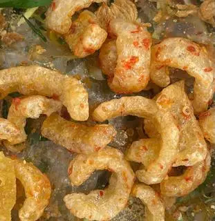 Hình ảnh da heo sấy giòn