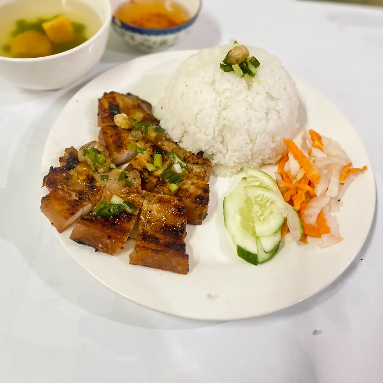 Hình ảnh Cơm Tấm Ba Rọi Nướng