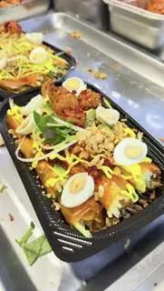 Hình ảnh Cuộn đặc biệt full topping -  tóp mỡ