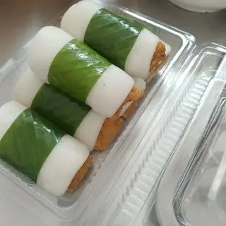 Hình ảnh Bánh dày chả cốm